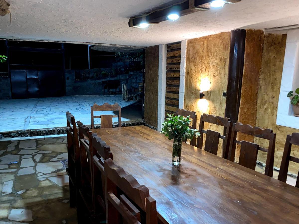 Elegaya Guest House Idschewan Exterior foto